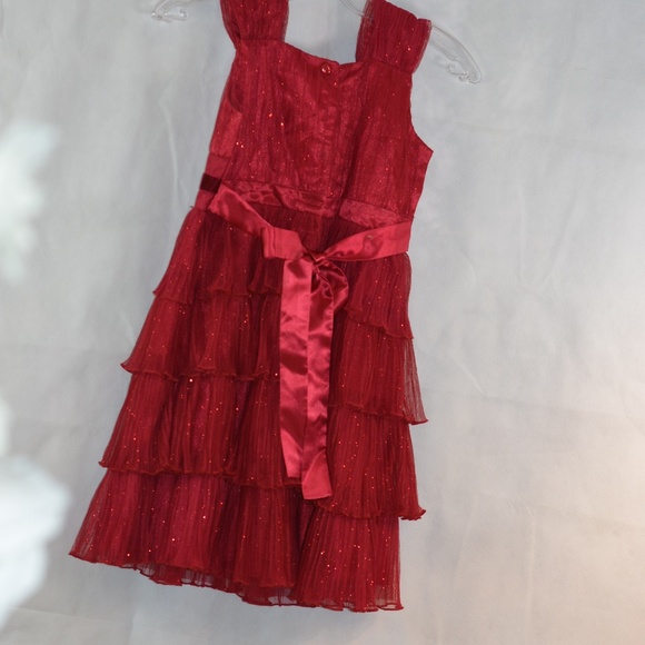 Jona Michelle Red Sparkle Dress Sizes 8 and 10 Girls - Picture 8 of 12